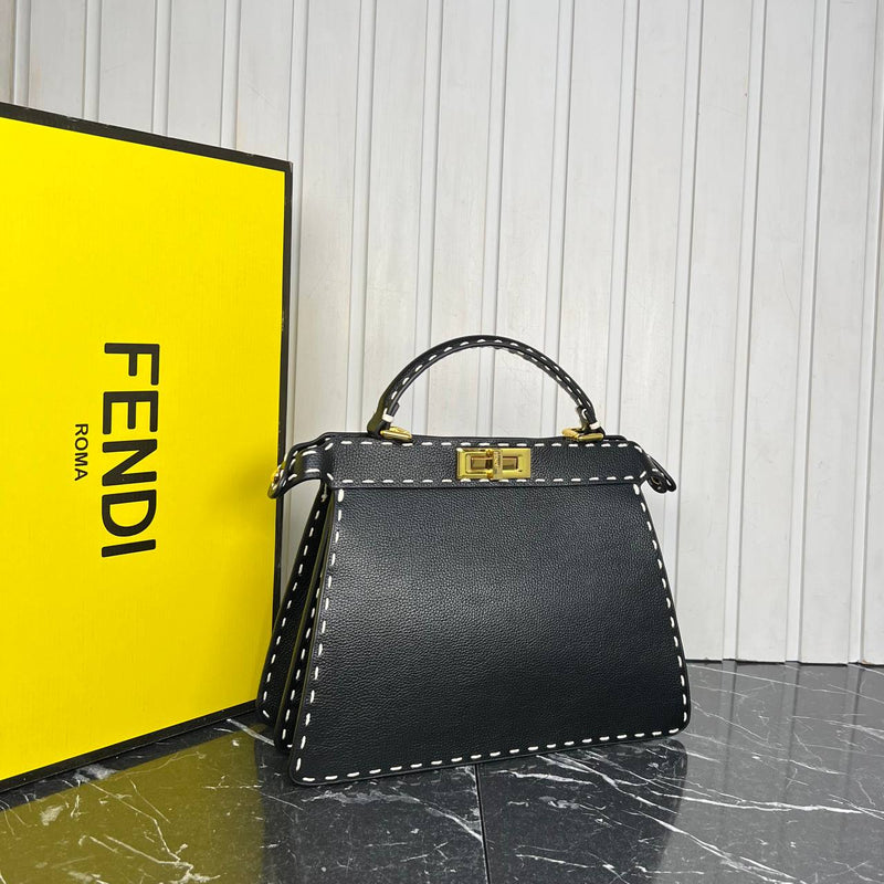 Fendi Peekaboo IseeU Medium