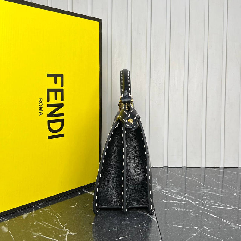 Fendi Peekaboo IseeU Medium
