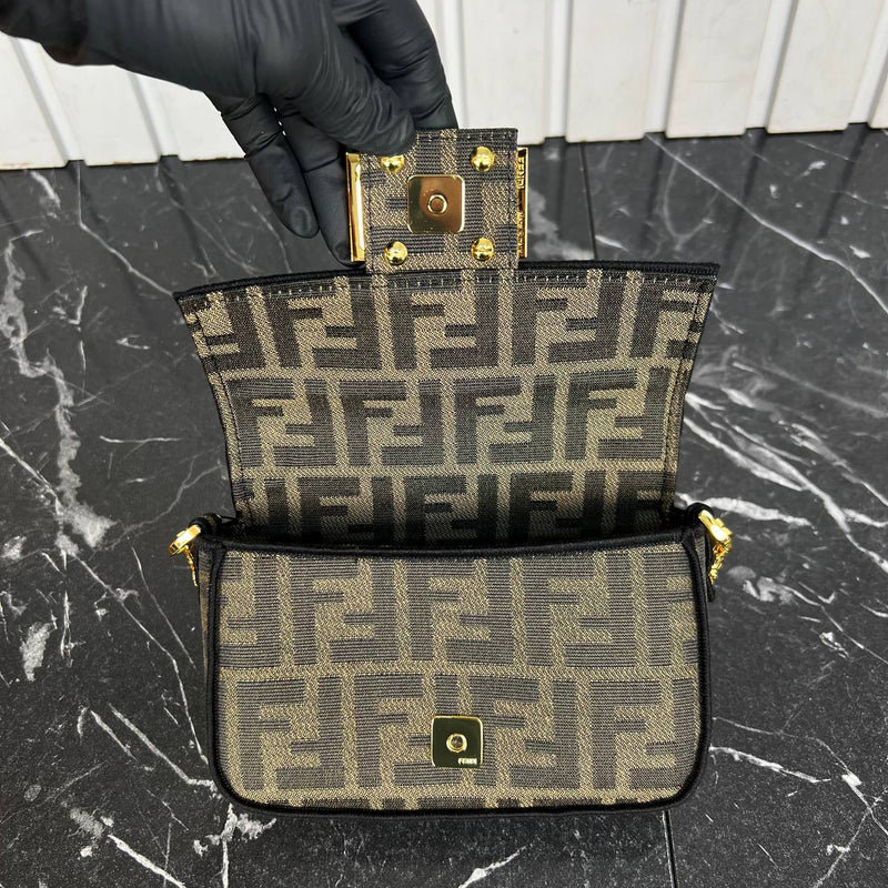 Fendi Baguette Small