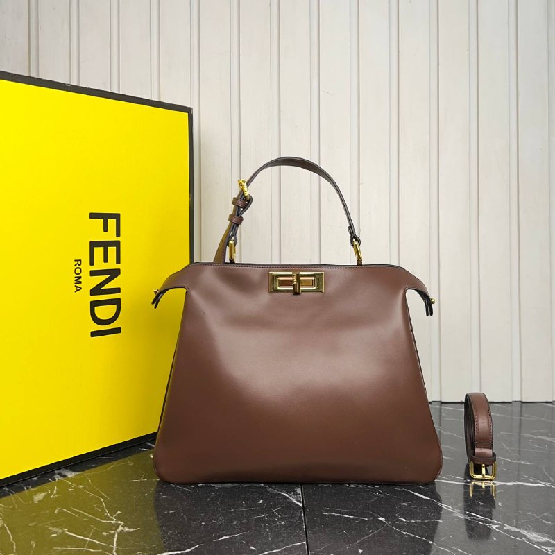 Fendi Peekaboo Soft Medium