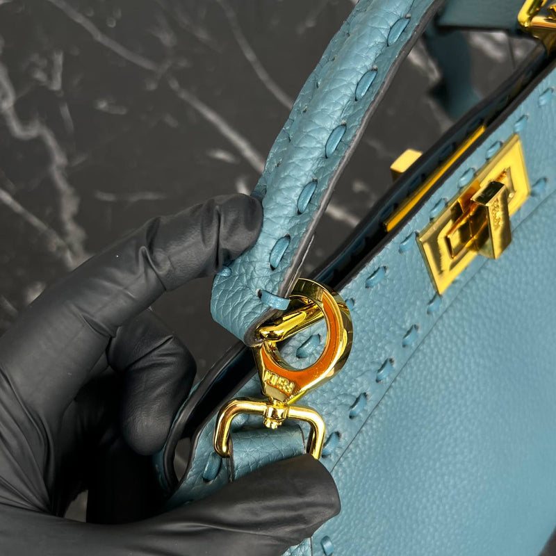 Fendi Peekaboo ISeeU Medium