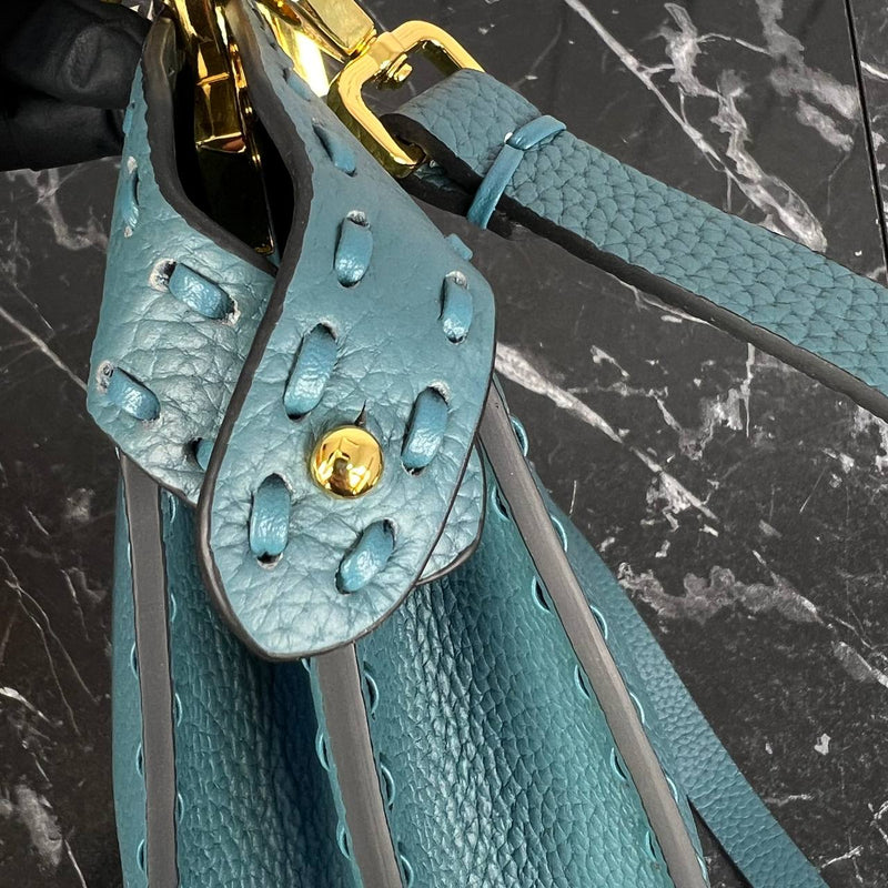 Fendi Peekaboo ISeeU Medium