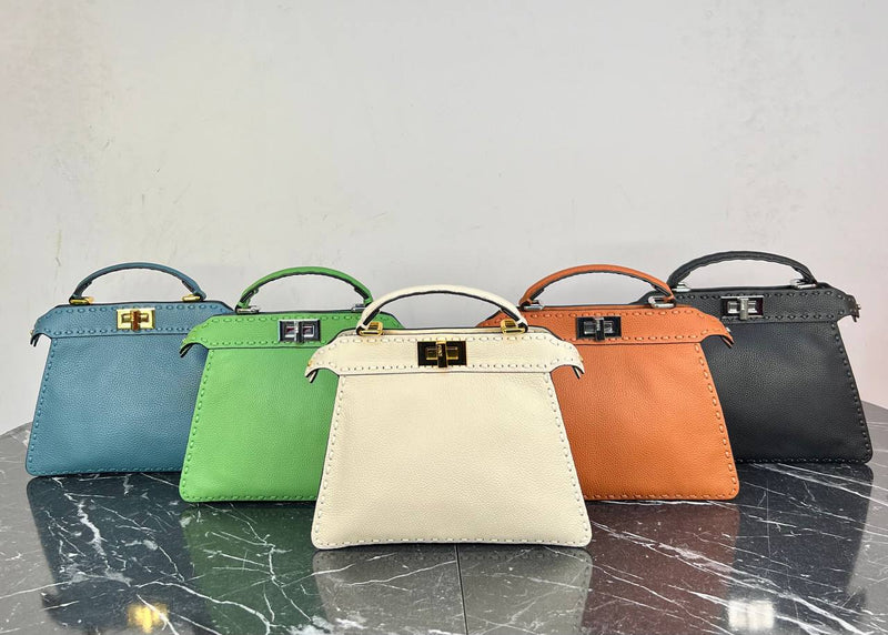 Fendi Peekaboo ISeeU Medium