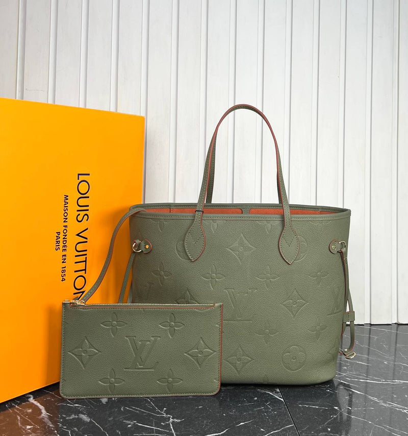 Louis Vuitton Neverfull Medium