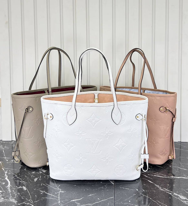 Louis Vuitton Neverfull Medium