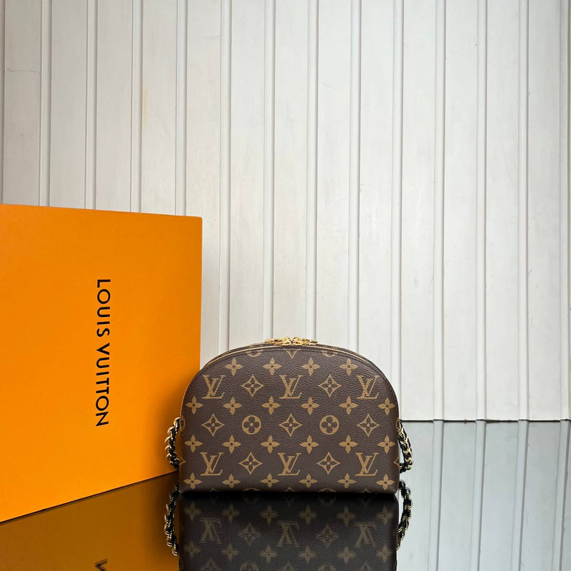 Louis Vuitton Be Alma Bag