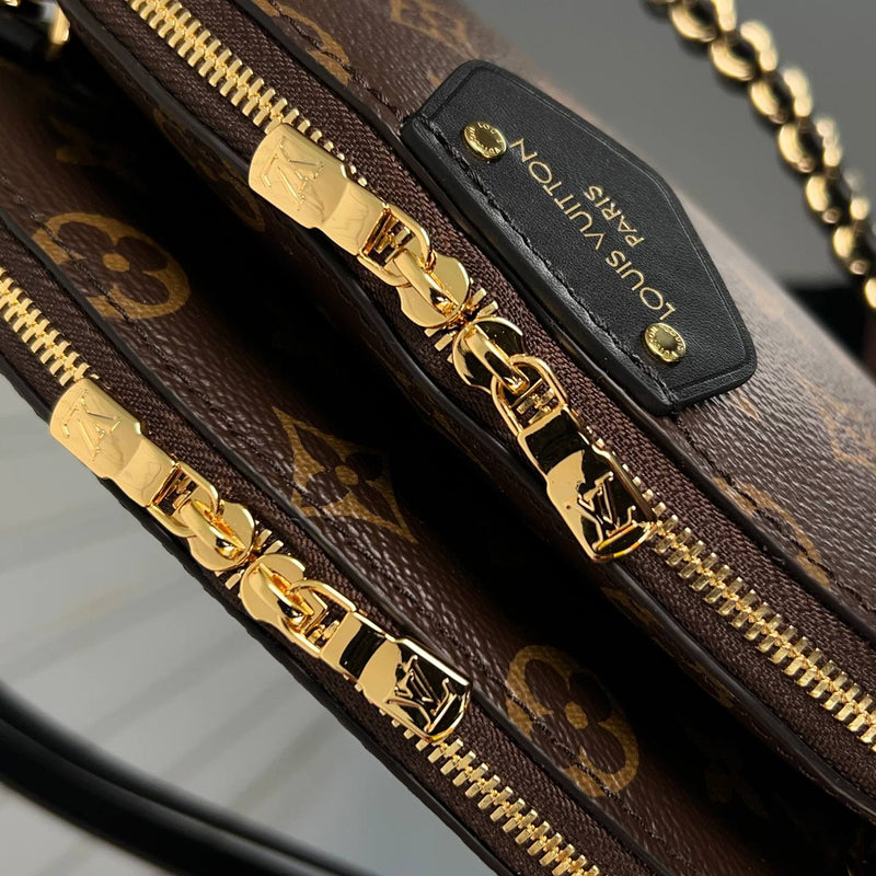 Louis Vuitton Be Alma Bag