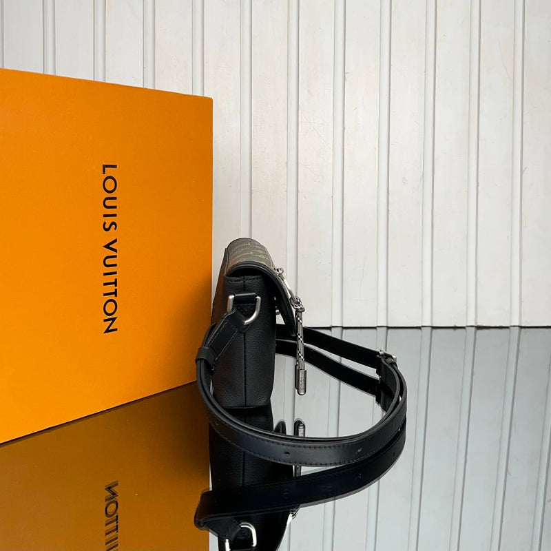 Louis Vuitton Pulse Wearable Wallet