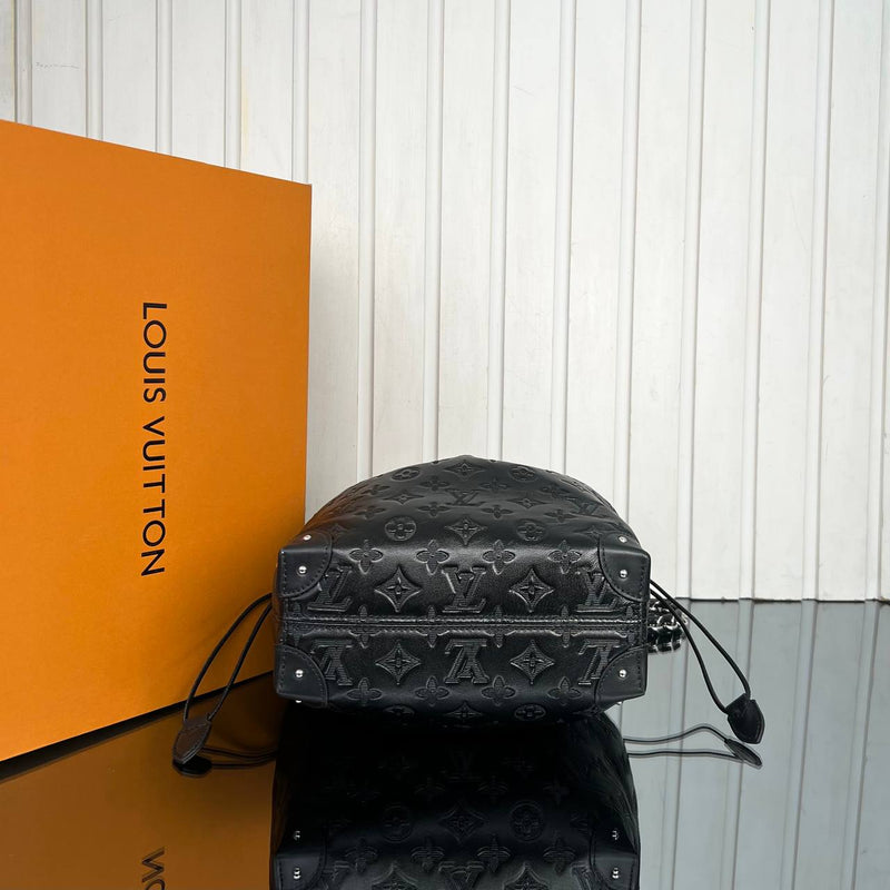 Louis Vuitton Noe Trunk PM