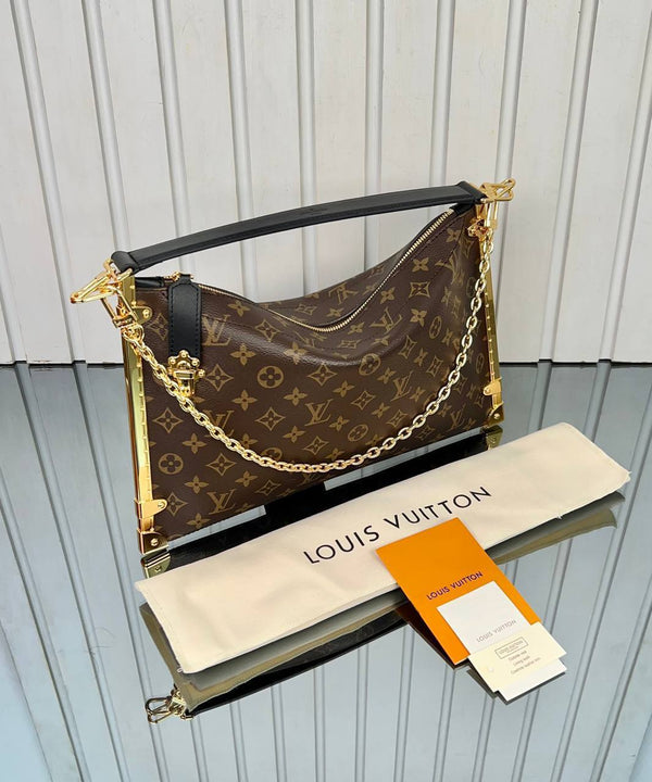 Louis Vuitton Lucky Trunk Bag