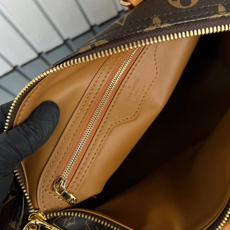 Louis Vuitton Speedy Soft 30 cm