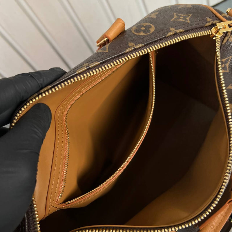 Louis Vuitton Speedy Soft 30 cm