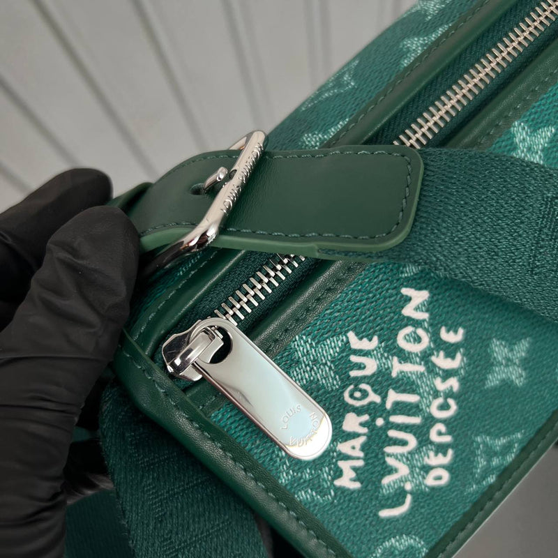 Louis Vuitton Bosphor Wearable Wallet