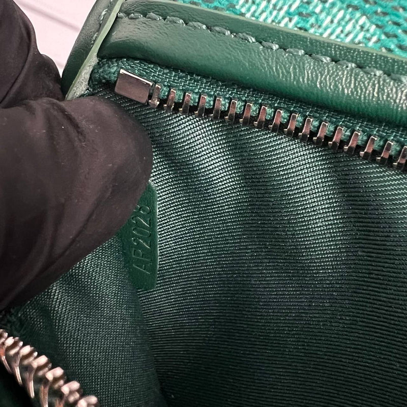 Louis Vuitton Bosphor Wearable Wallet
