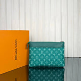 Louis Vuitton Pochette Voyage Souple Pouch