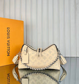Louis Vuitton Mahina Hand It All PM
