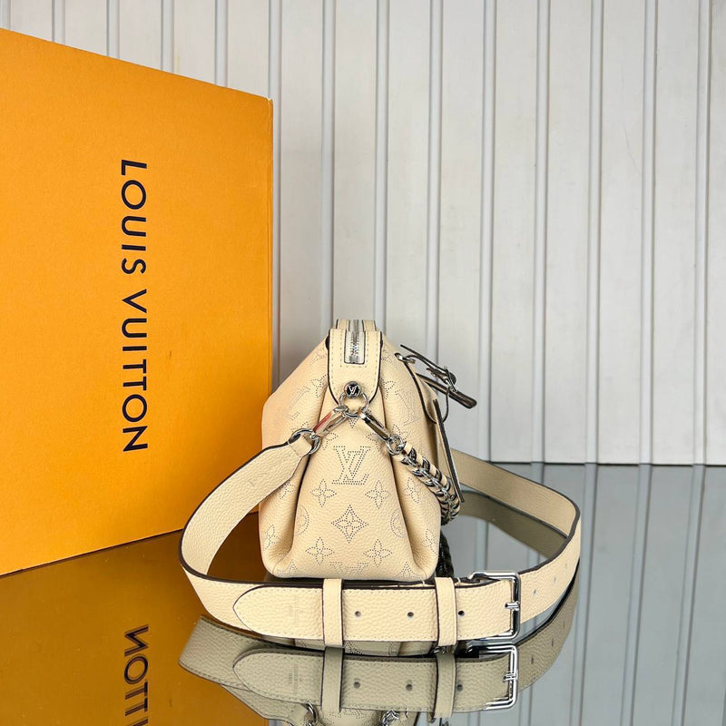 Louis Vuitton Mahina Hand It All PM