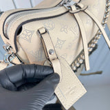 Louis Vuitton Mahina Hand It All PM