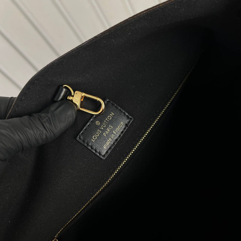 Louis Vuitton Nova MM Bag
