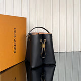 Louis Vuitton Bloom PM