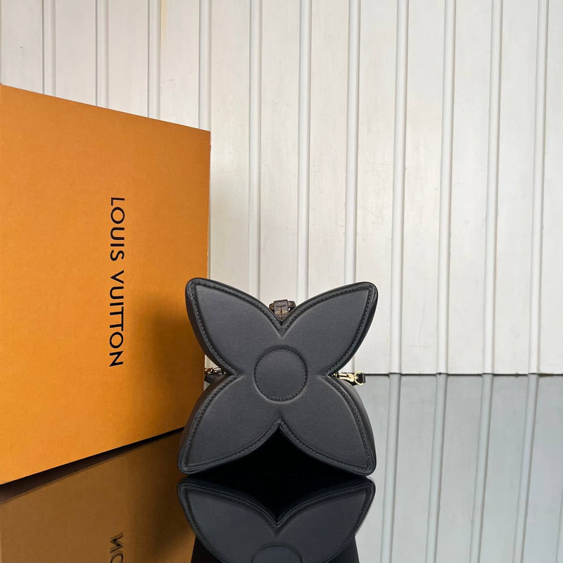 Louis Vuitton Bloom PM