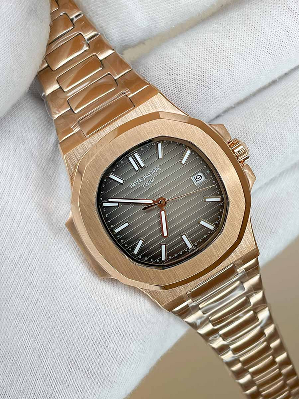 Patek Philippe Nautilus 5711 Rose Gold