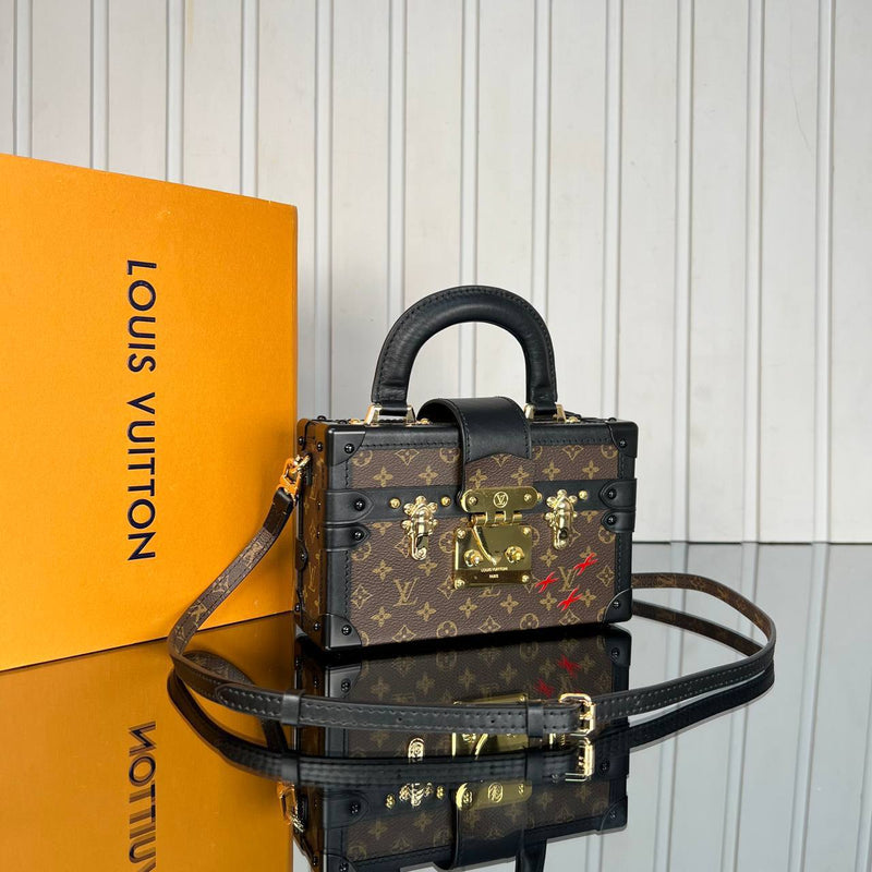 Louis Vuitton Petit Malle