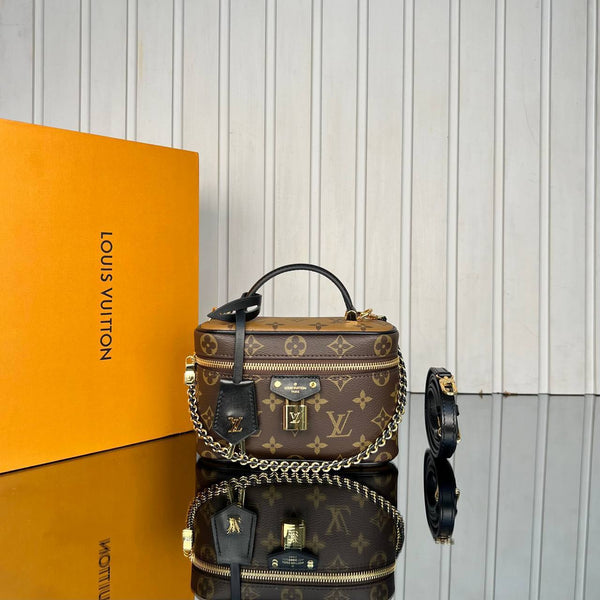Louis Vuitton Vanity Chain Pouch