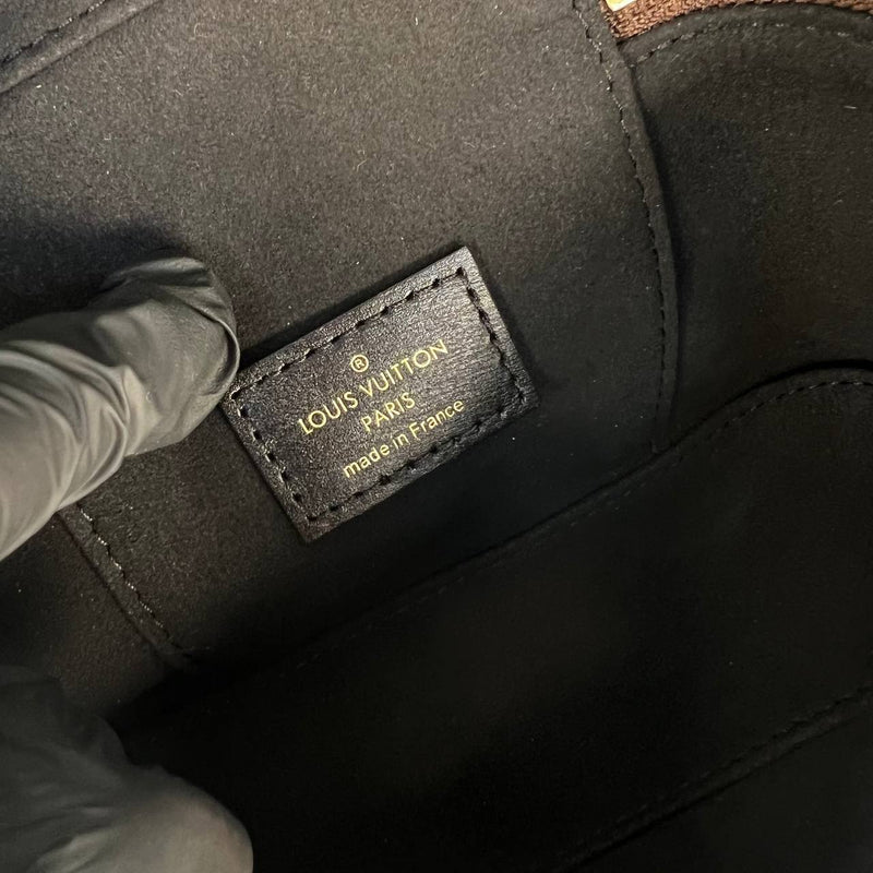 Louis Vuitton Vanity Chain Pouch