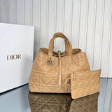 Christian Dior Toujours Large