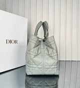Christian Dior Toujours Large