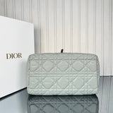 Christian Dior Toujours Large