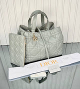 Christian Dior Toujours Large