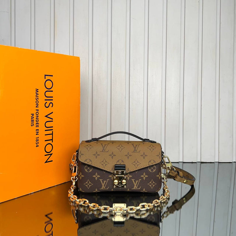 Louis Vuitton Pochette Metis East West