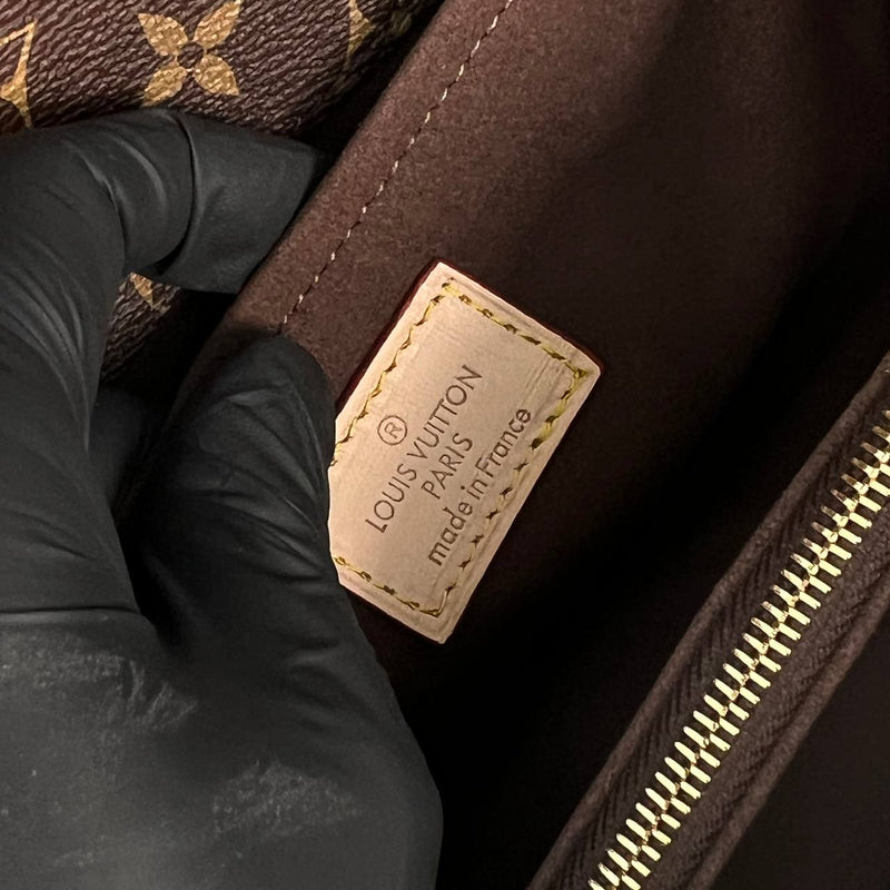 Louis Vuitton Pochette Metis East West