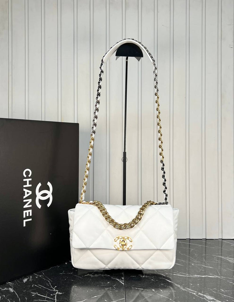 Chanel 19 Bag Medium