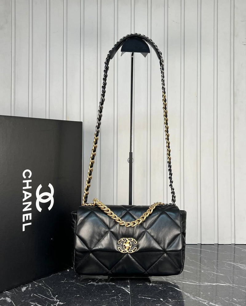 Chanel 19 Bag Medium