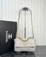 Chanel 19 Bag Medium