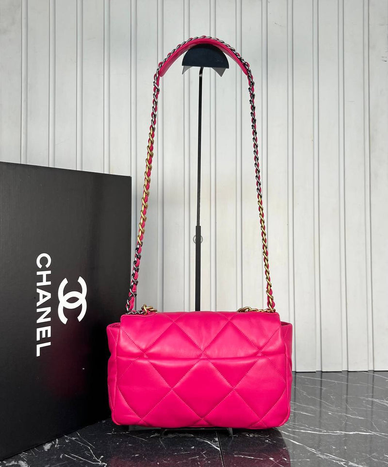 Chanel 19 Bag Medium