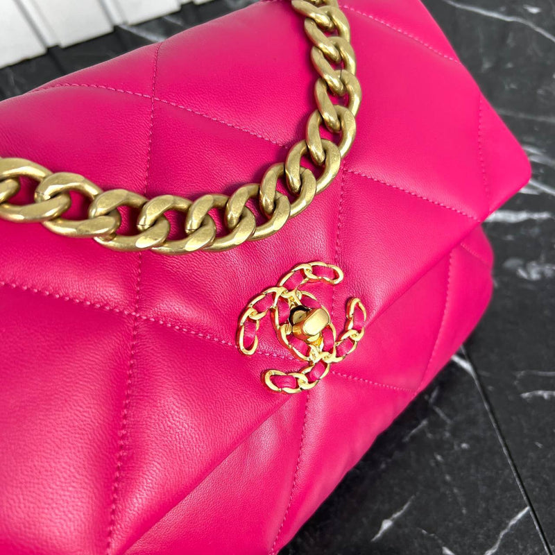 Chanel 19 Bag Medium