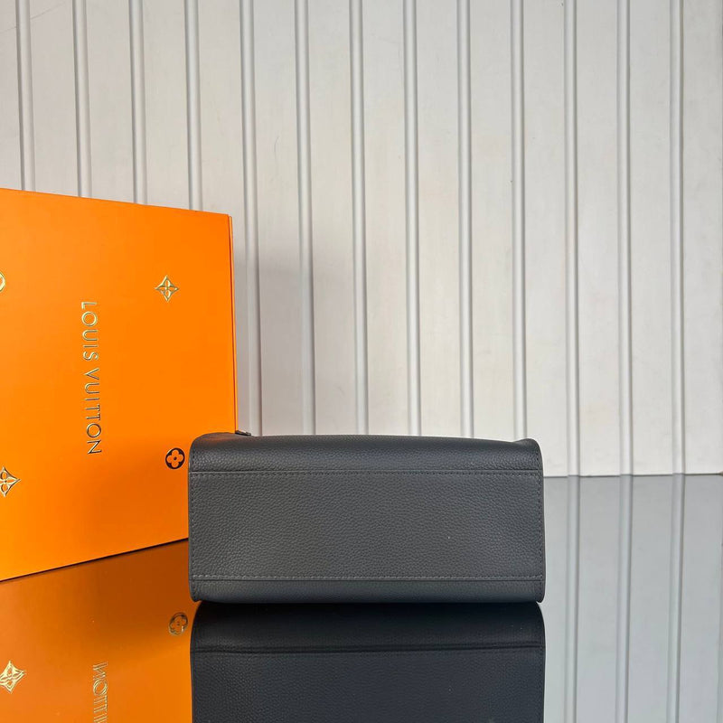 Louis Vuitton Lock & Go