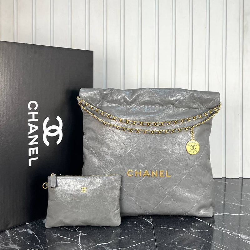 Chanel 22 Handbag