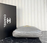 Chanel 22 Handbag