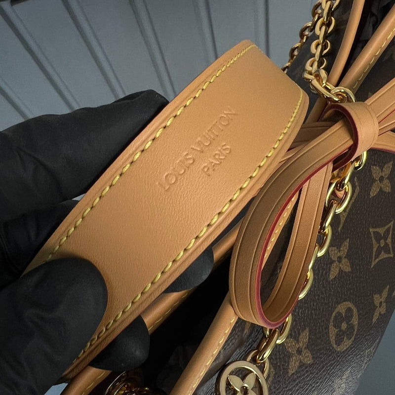 Louis Vuitton CarryAll BB