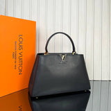 Louis Vuitton Capucines Souple GM