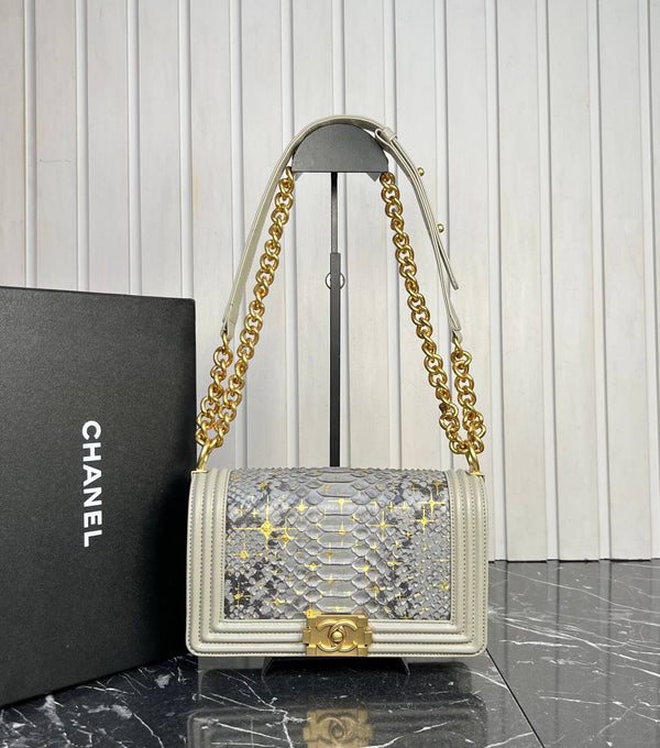 Chanel Boy Bag Medium