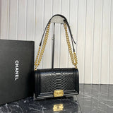 Chanel Boy Bag Medium