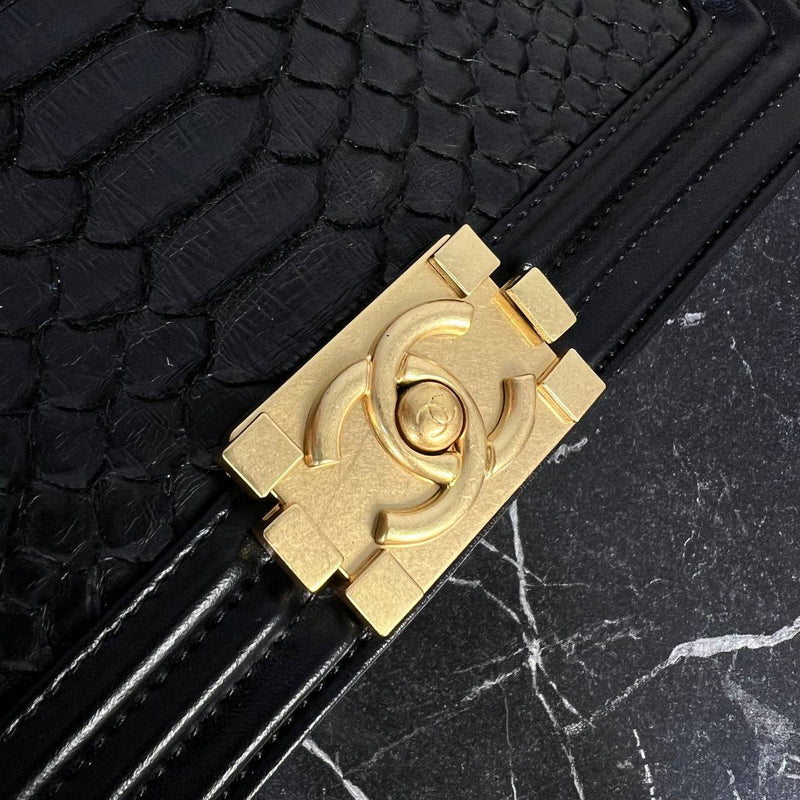 Chanel Boy Bag Medium