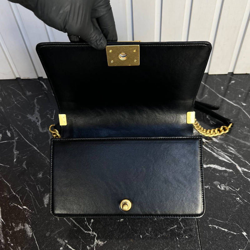 Chanel Boy Bag Medium