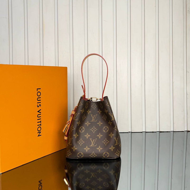 Louis Vuitton All In BB